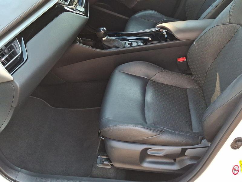 Used Toyota C-HR FG70CFM 17