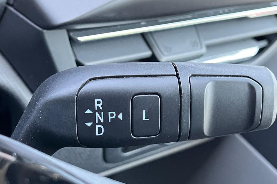 Ford TOURNEO CUSTOM Photo autoimg-f0487b8b684a52eebcdd8aad0e78a8fde3718206.jpg