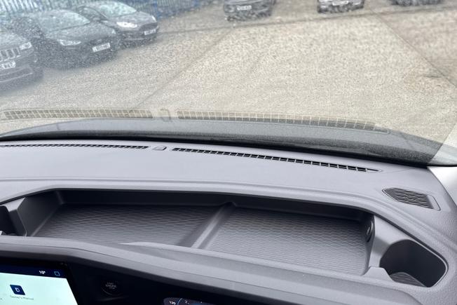 VOLKSWAGEN Transporter Photo 29