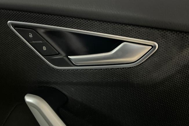 AUDI Q2 Photo 26