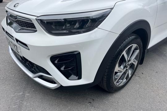 Kia Stonic Photo autoimg-f050eb24a8a5e9910fef8031e85b35a84cc3a4ed.jpg