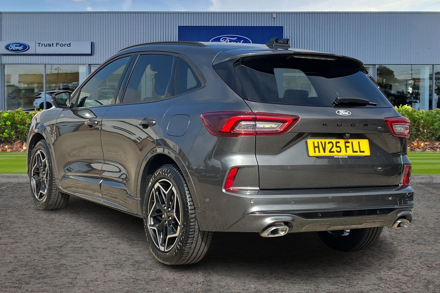 Ford Kuga Photo 1