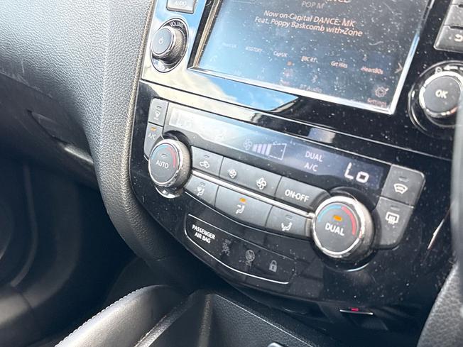 NISSAN Qashqai Photo 34