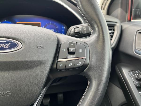 Ford Focus Photo autoimg-f0527ab342a05bdc6d20c3e38a958df46366b504.jpg