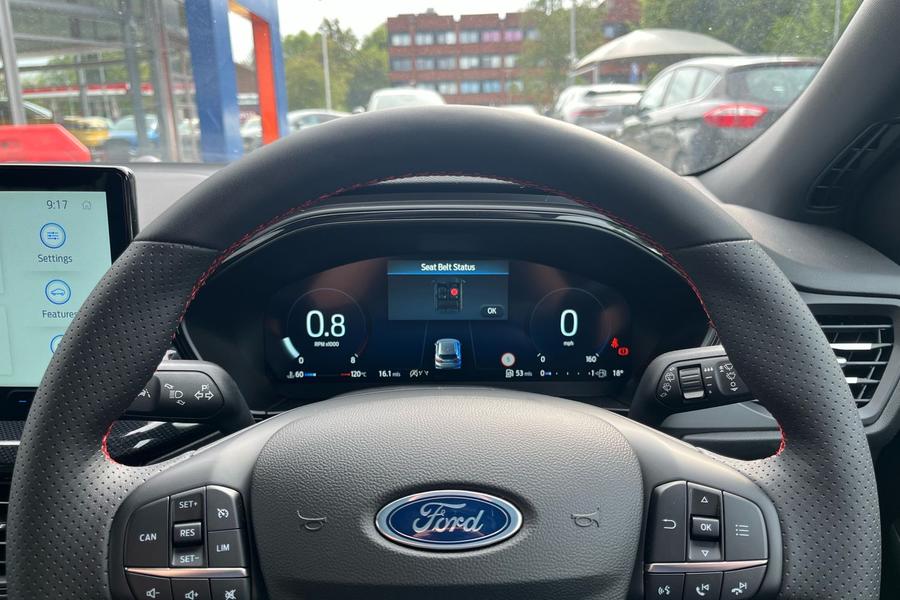 Ford Focus Photo autoimg-f059bec3218d57e0a9b850931437231ec69c946a.jpg