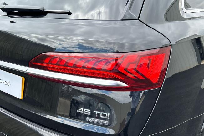 Audi Q7 Photo 18