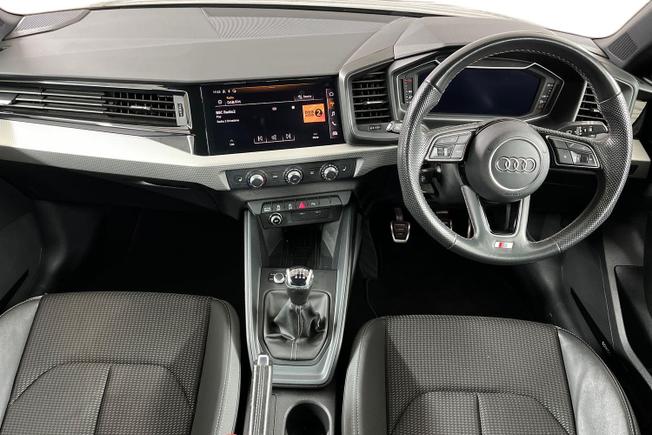 AUDI A1 Photo 10