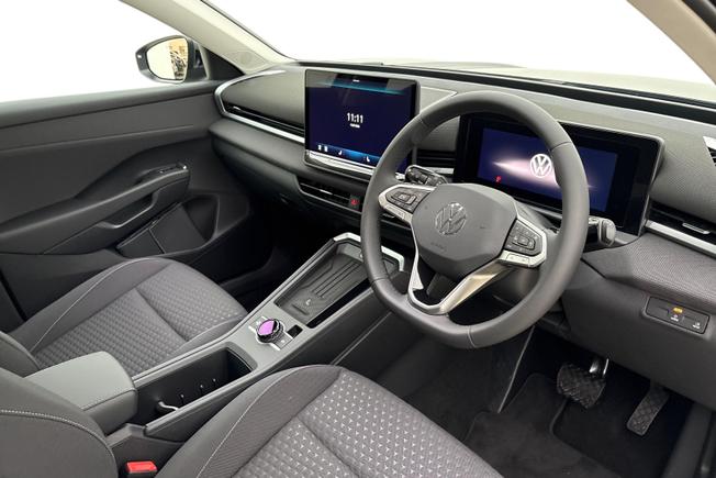 VOLKSWAGEN T-Roc Photo 6
