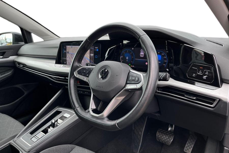 Volkswagen Golf Photo autoimg-f05c2704780f6677492c41bdecc01a6ad4ad532f.jpg