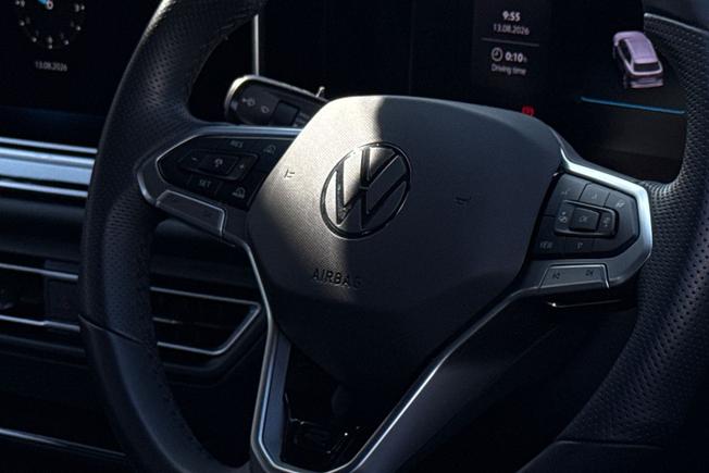 VOLKSWAGEN Tiguan Photo 37
