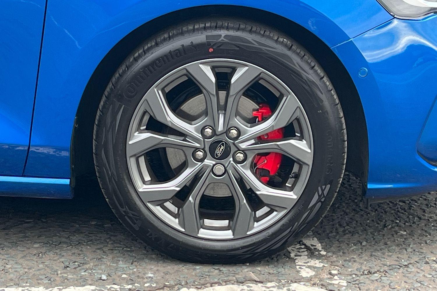 Ford Focus Photo 7