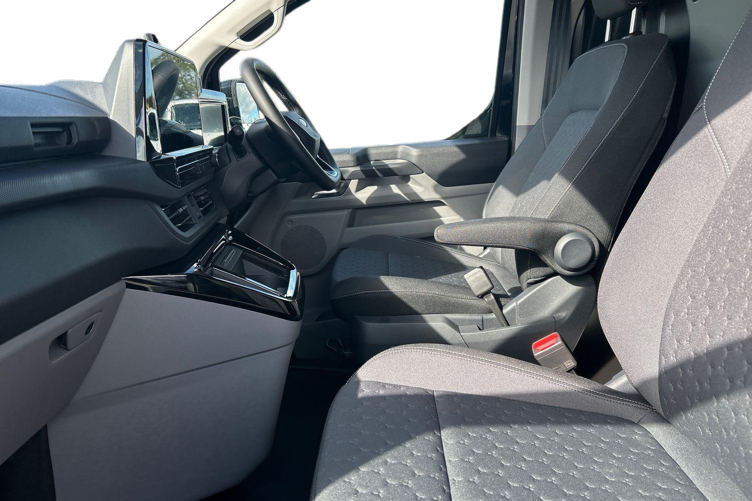 Ford TRANSIT CUSTOM Photo 10