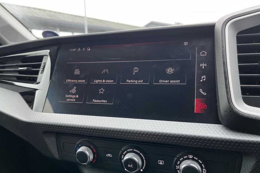 Audi A1 Photo autoimg-f0666dc93075cc9b41c168437c5e0280ed0f8742.jpg