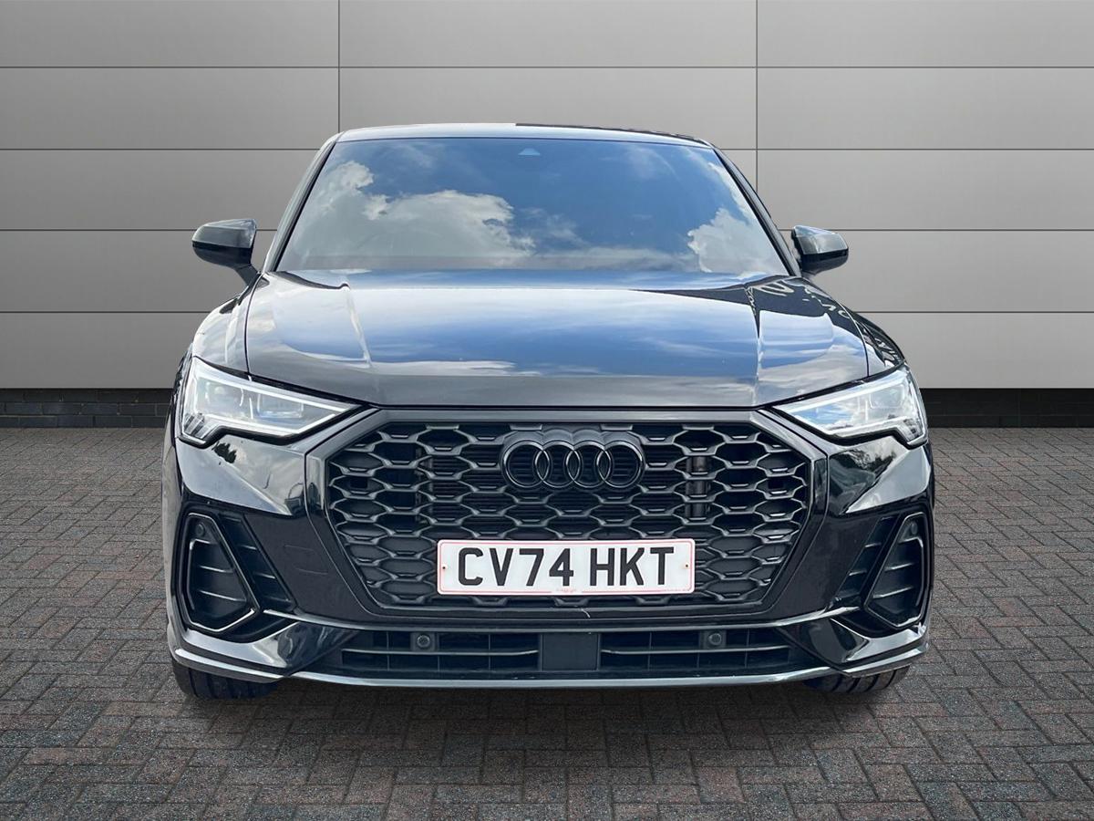 Audi Q3 Photo 6