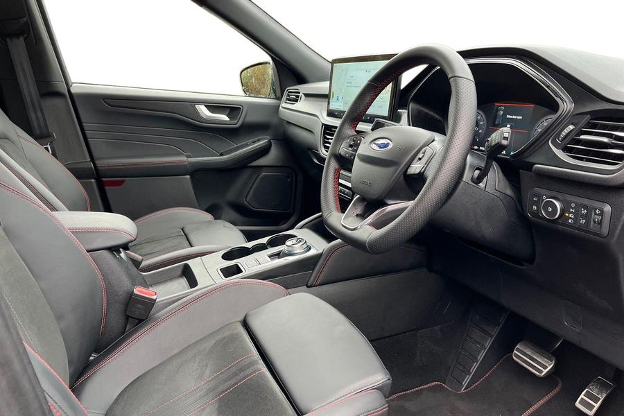Ford KUGA Photo autoimg-f06a71f66255515265fe668c700c2e2d6fc7dd1c.jpg