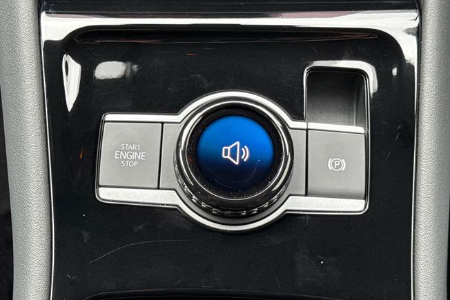 VOLKSWAGEN Tiguan Photo 23