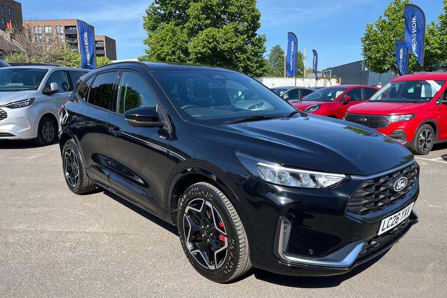 Ford KUGA Photo autoimg-f078769138e66e155322a258bf338bb1612eea32.jpg