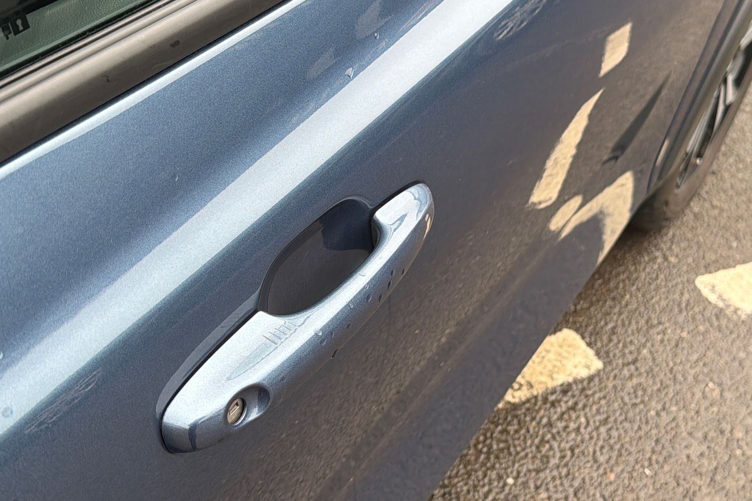 Ford FOCUS Photo 24