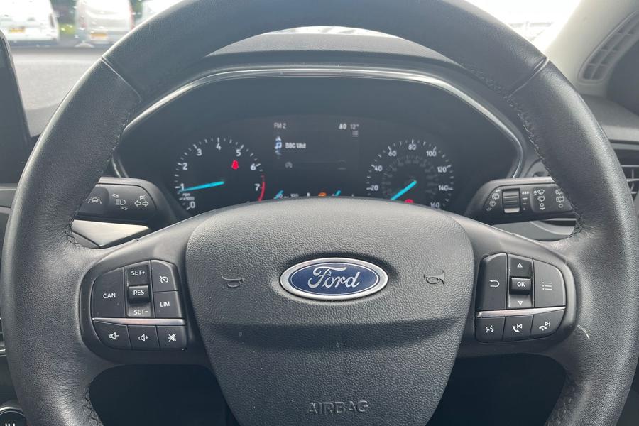 Ford Focus Photo autoimg-f07917c614e63f781494732e841177fb880865f9.jpg