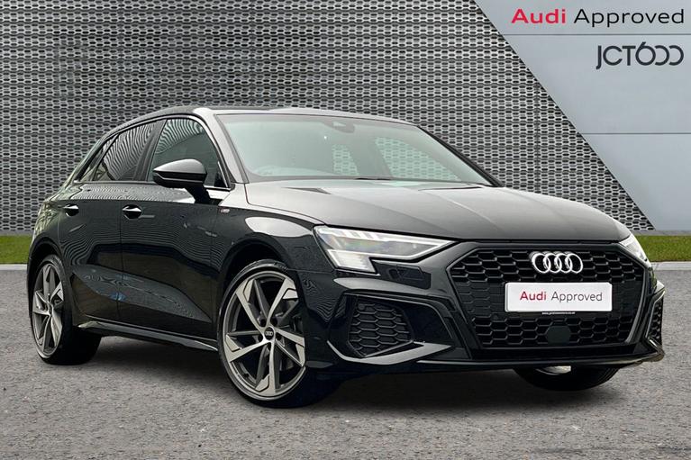 Brand New Audi A3 Sportback Black Edition 35 TFSI 150 PS S tronic