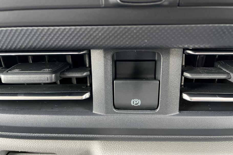 Used FORD TRANSIT CUSTOM WR75MXP 18