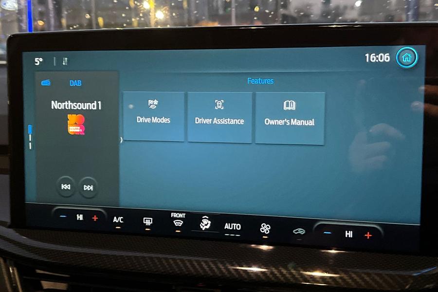 Ford FOCUS Photo autoimg-f0887c0ad53d7eaaa7be8514af304eb2a853de5e.jpg