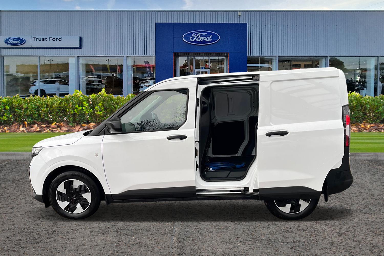Ford E-TRANSIT COURIER Photo 4