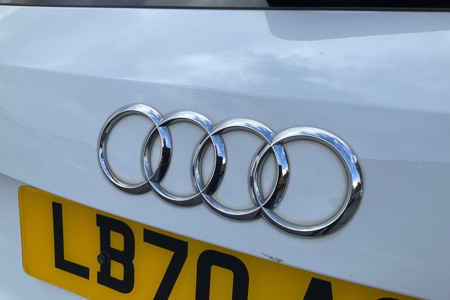 Audi Q3 Photo 39