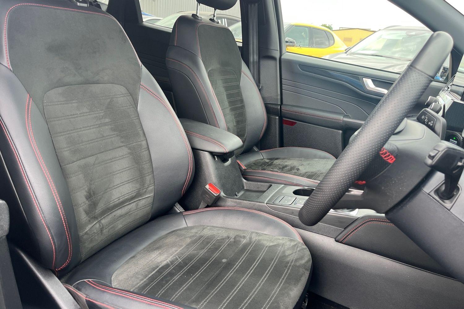 Ford Kuga Photo 16
