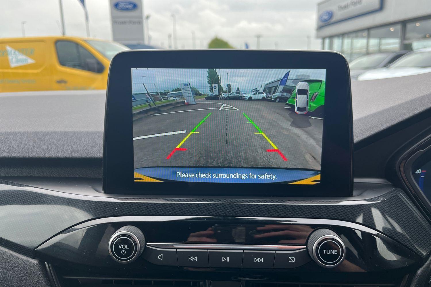 Ford KUGA Photo 38