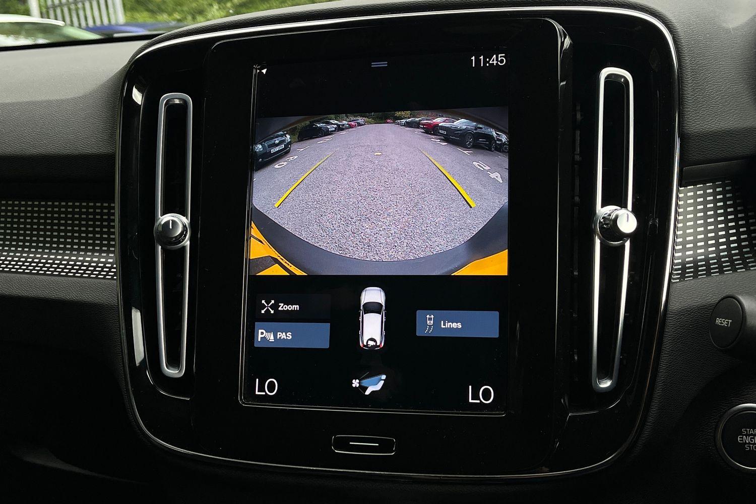 Volvo XC40 Photo 31