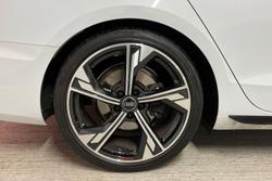 Audi A4 Photo 5