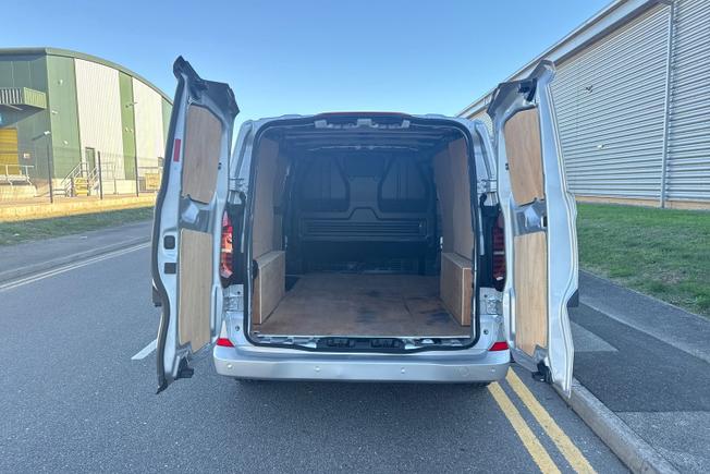 VOLKSWAGEN Transporter Photo 12