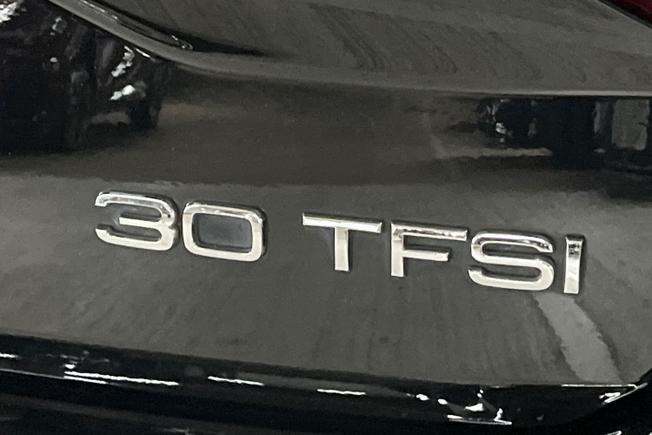 Audi Q2 Photo 36