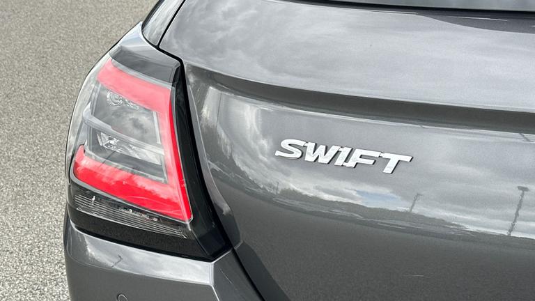 Used Suzuki Swift WD25KAA 19