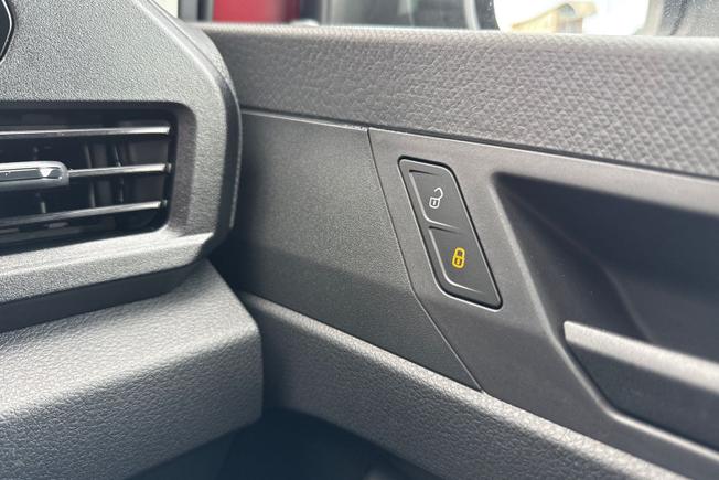 VOLKSWAGEN Caddy Maxi Photo 28