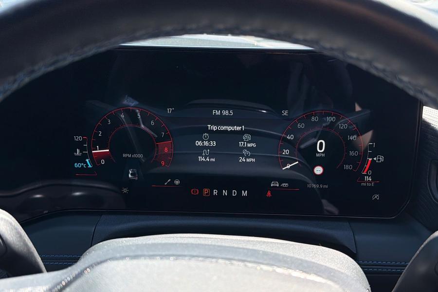 Ford MUSTANG Photo autoimg-f0a133dd536ee947ce78ac831835caa7fe1f9bb2.jpg