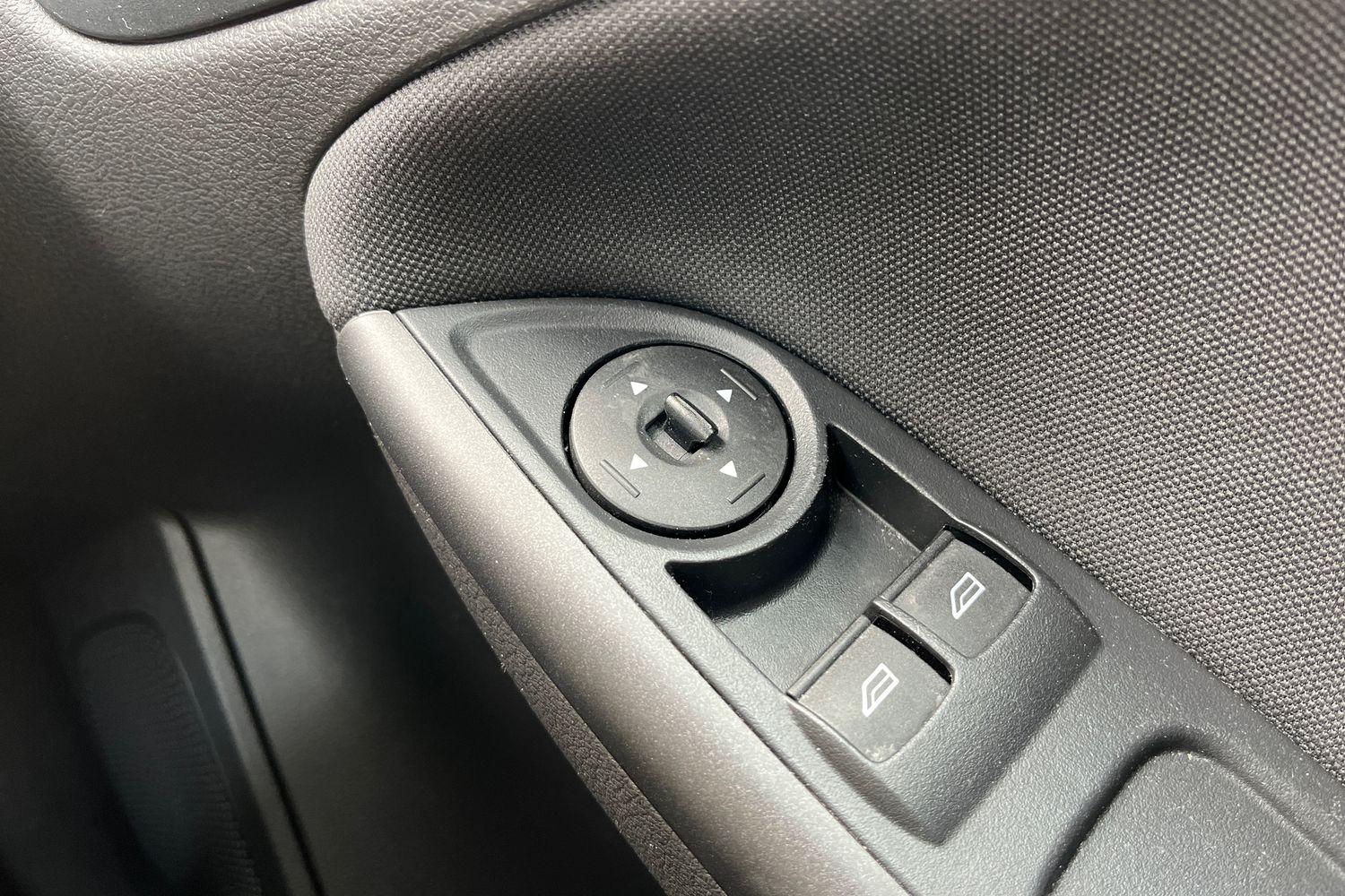Ford FOCUS Photo 15