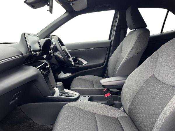 Toyota Yaris Cross Photo autoimg-f0b0e1eabd42a3a4fd1bf1ed9a122b9486a5c9f0.jpg