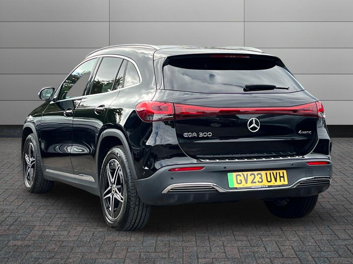 Mercedes-Benz EQA Photo 1