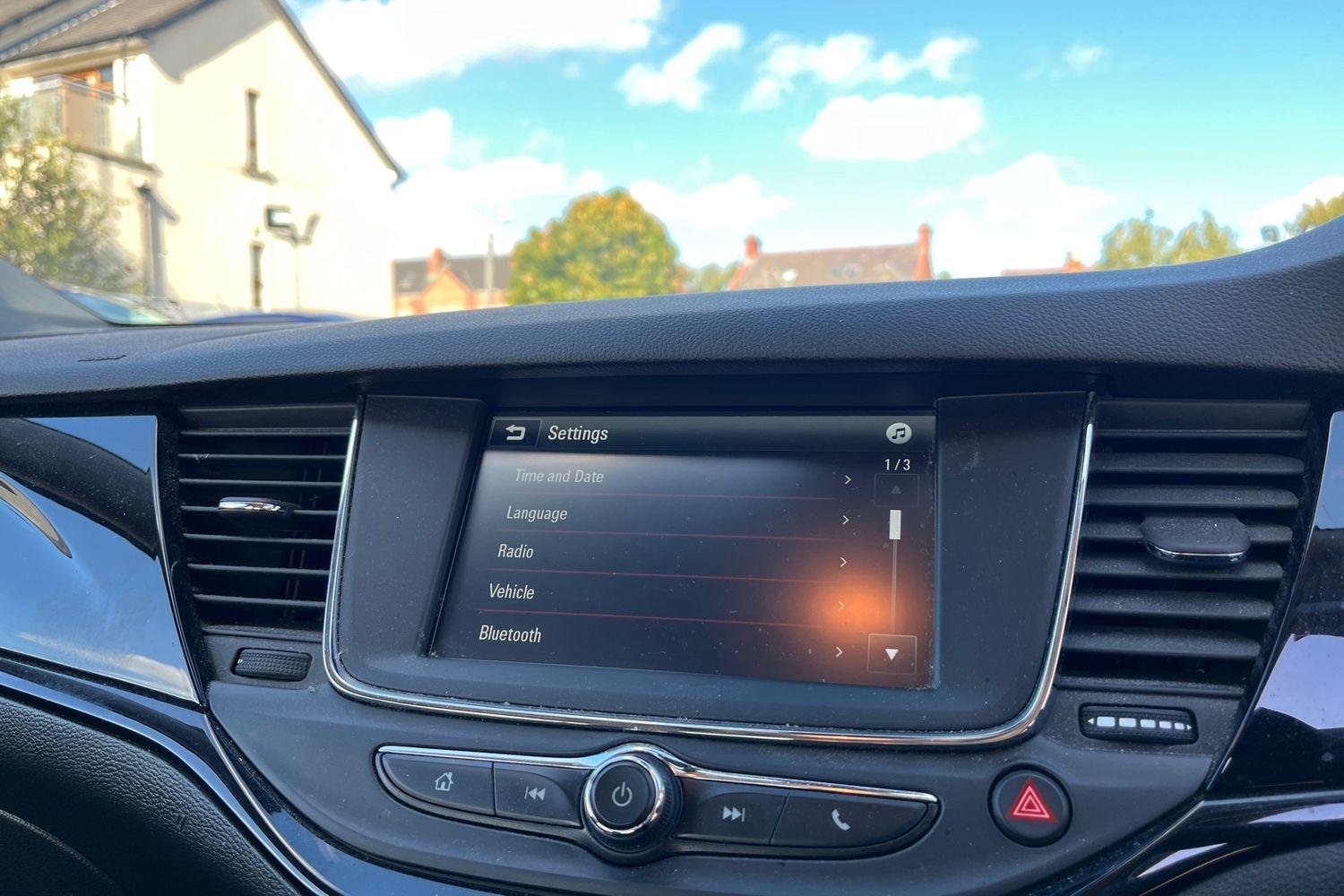 Vauxhall ASTRA Photo 31