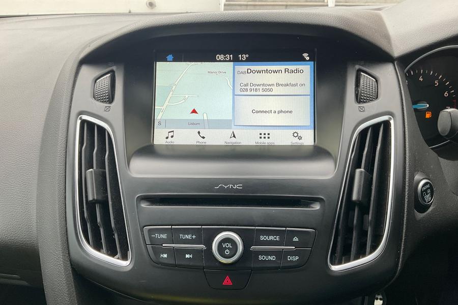 Ford FOCUS Photo autoimg-f0bec33733160652e6059366762e0c4c29ad2ac8.jpg