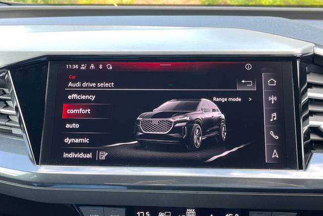 Audi Q4 E-Tron Photo 23