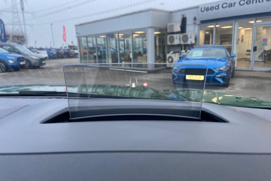 Ford KUGA Photo autoimg-f0c21d76ec8b342a1d4b6304bce11147911d1043.jpg