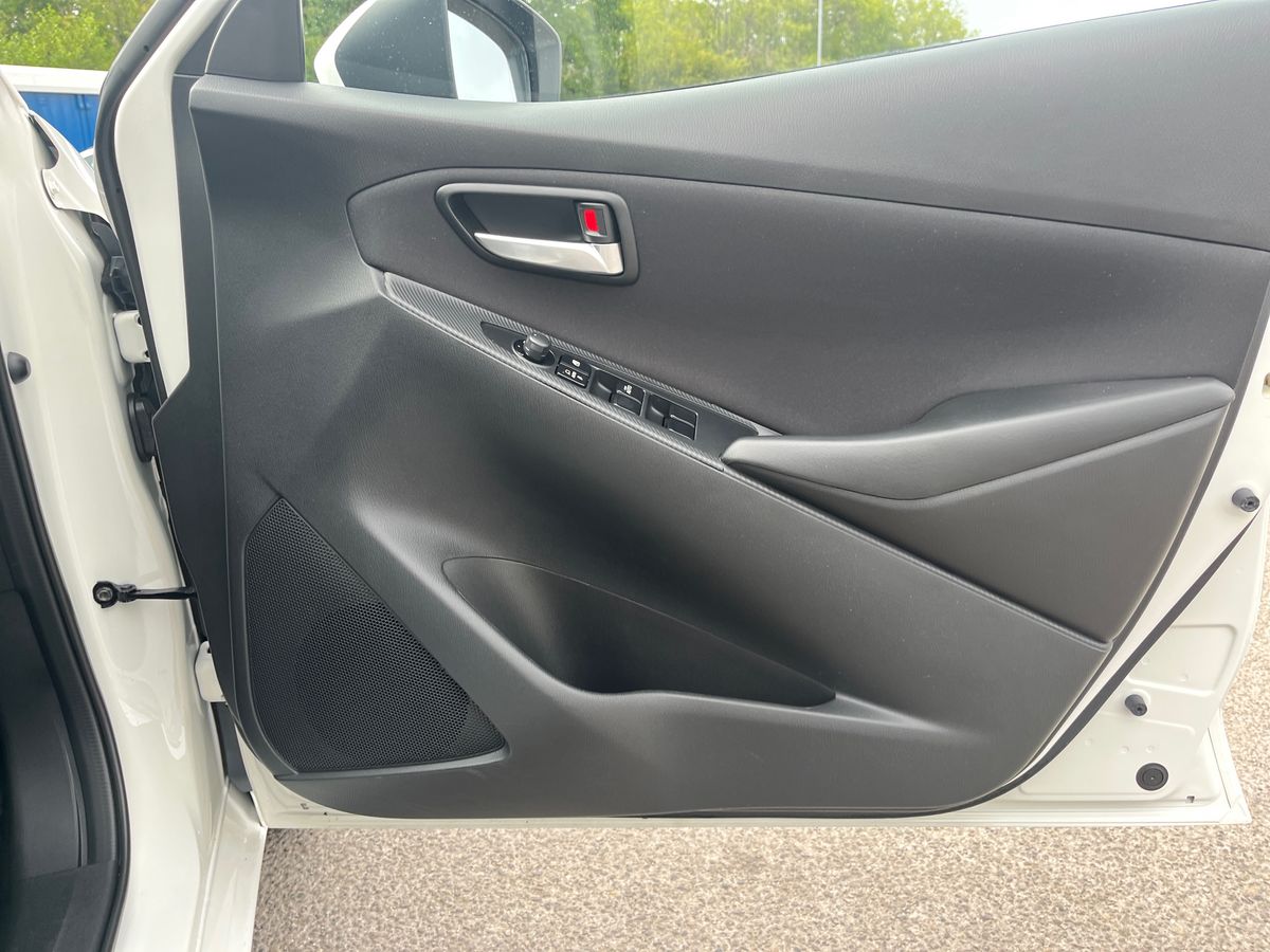 Mazda Mazda2 Photo 27