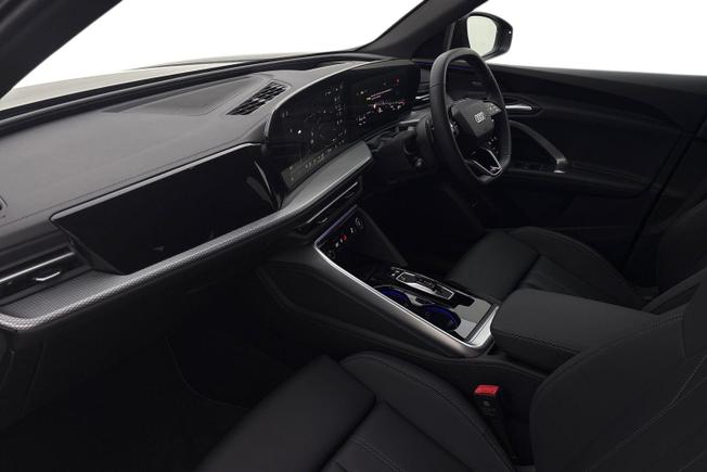 AUDI Q5 Photo 2
