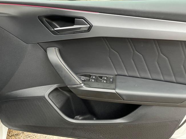 CUPRA Leon Photo 29