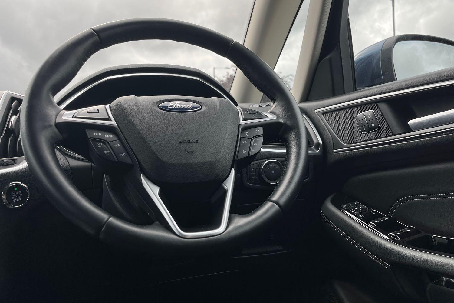 Ford Galaxy Photo 11