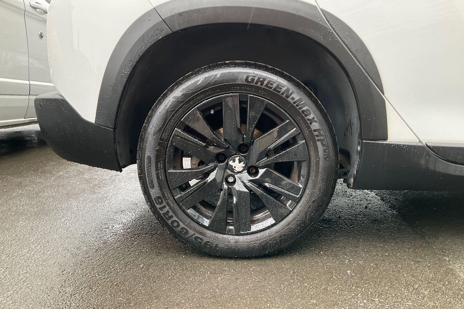 Peugeot 2008 Photo 7