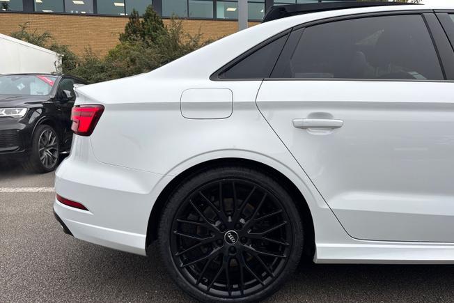 Audi S3 Photo 46
